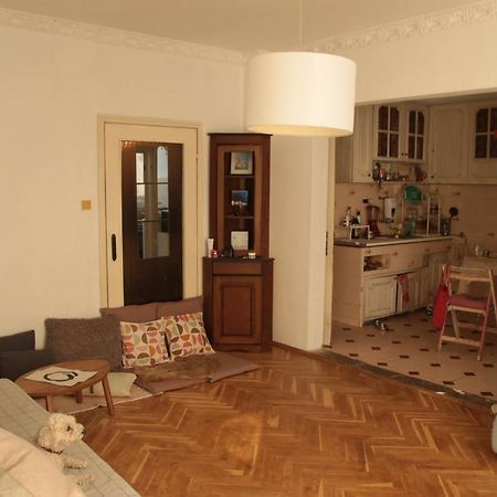 Elie'S Home Варна Екстериор снимка